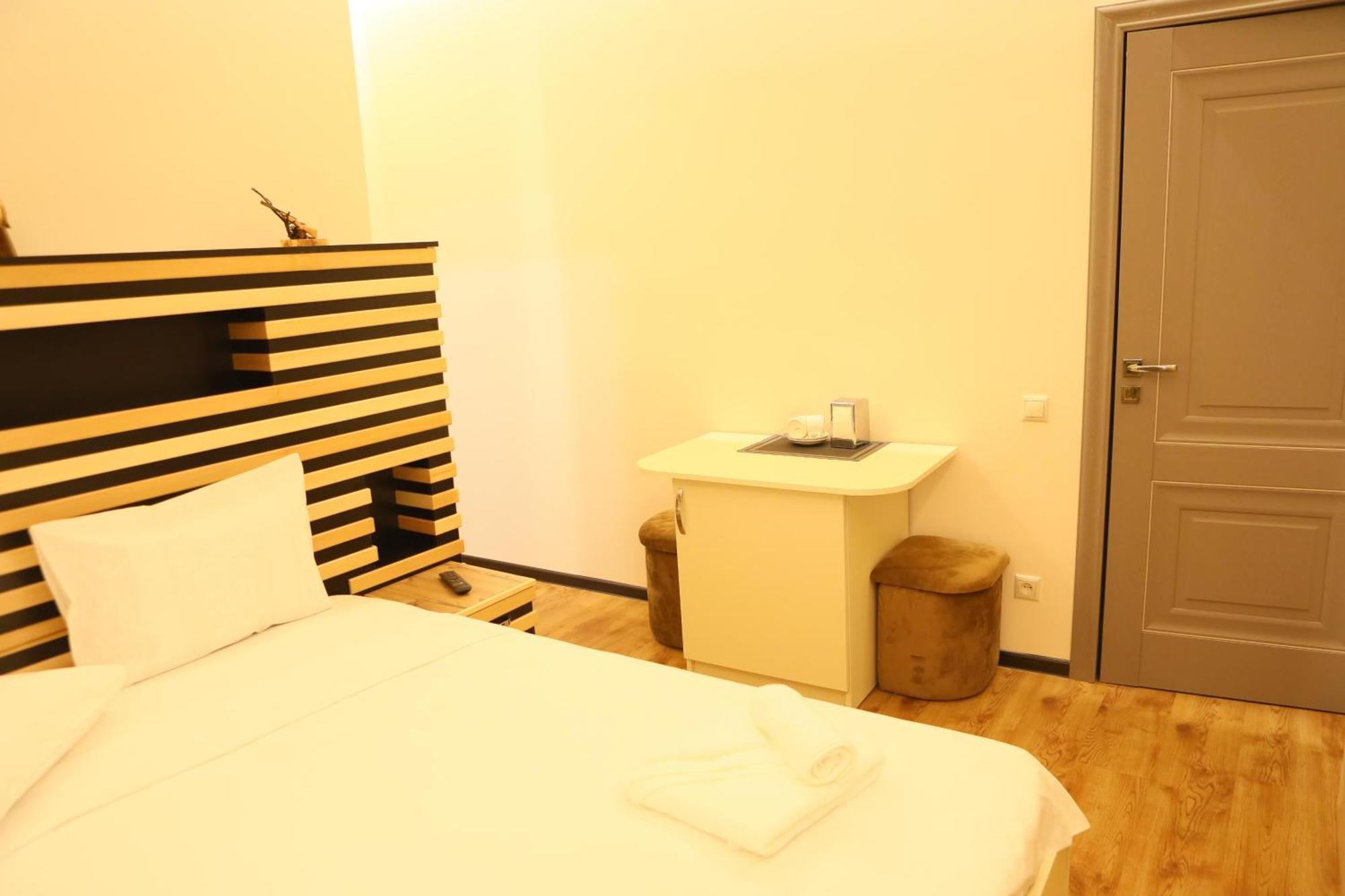 Elko Hotel Jerevan Eksteriør bilde