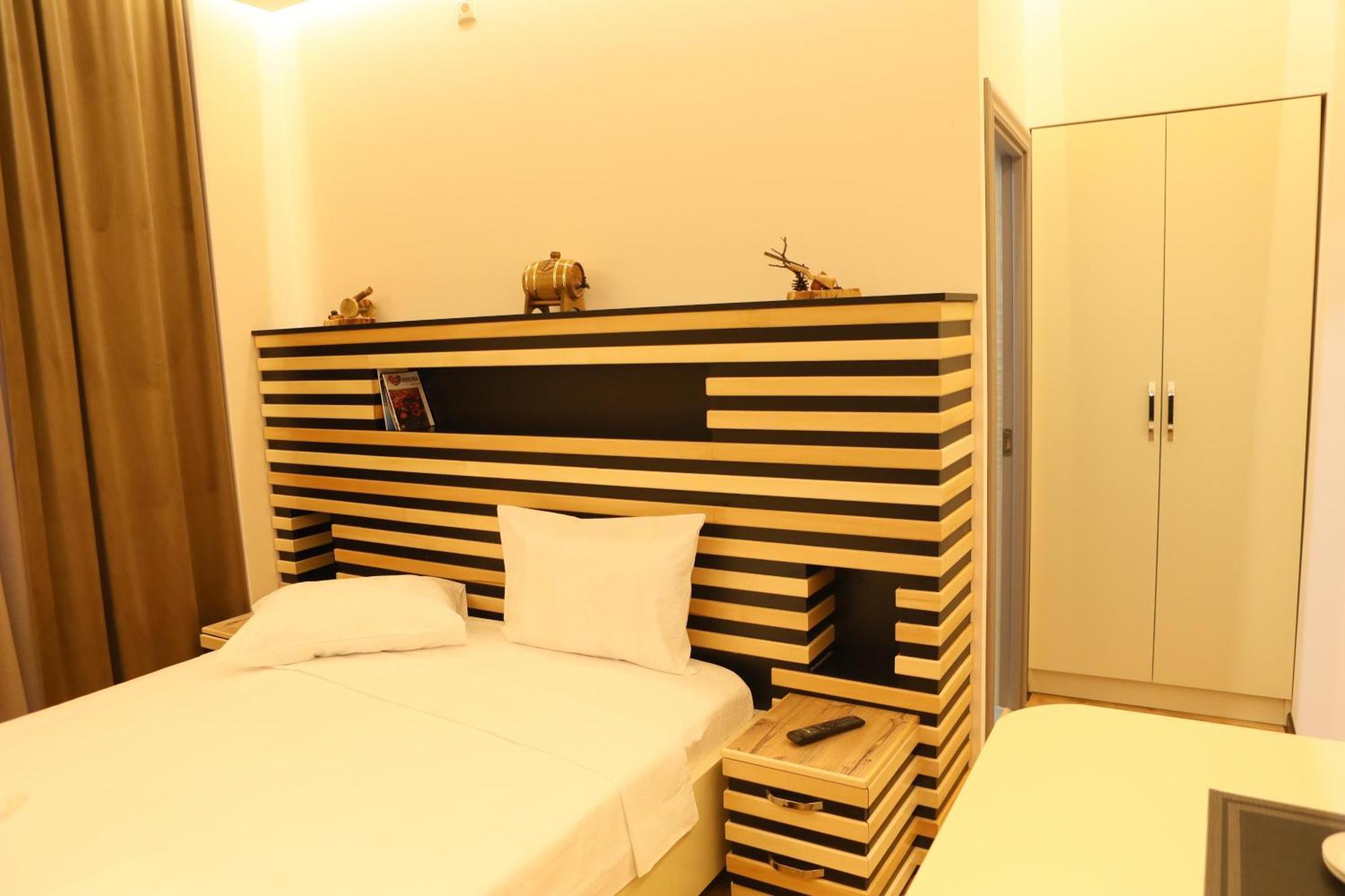 Elko Hotel Jerevan Eksteriør bilde