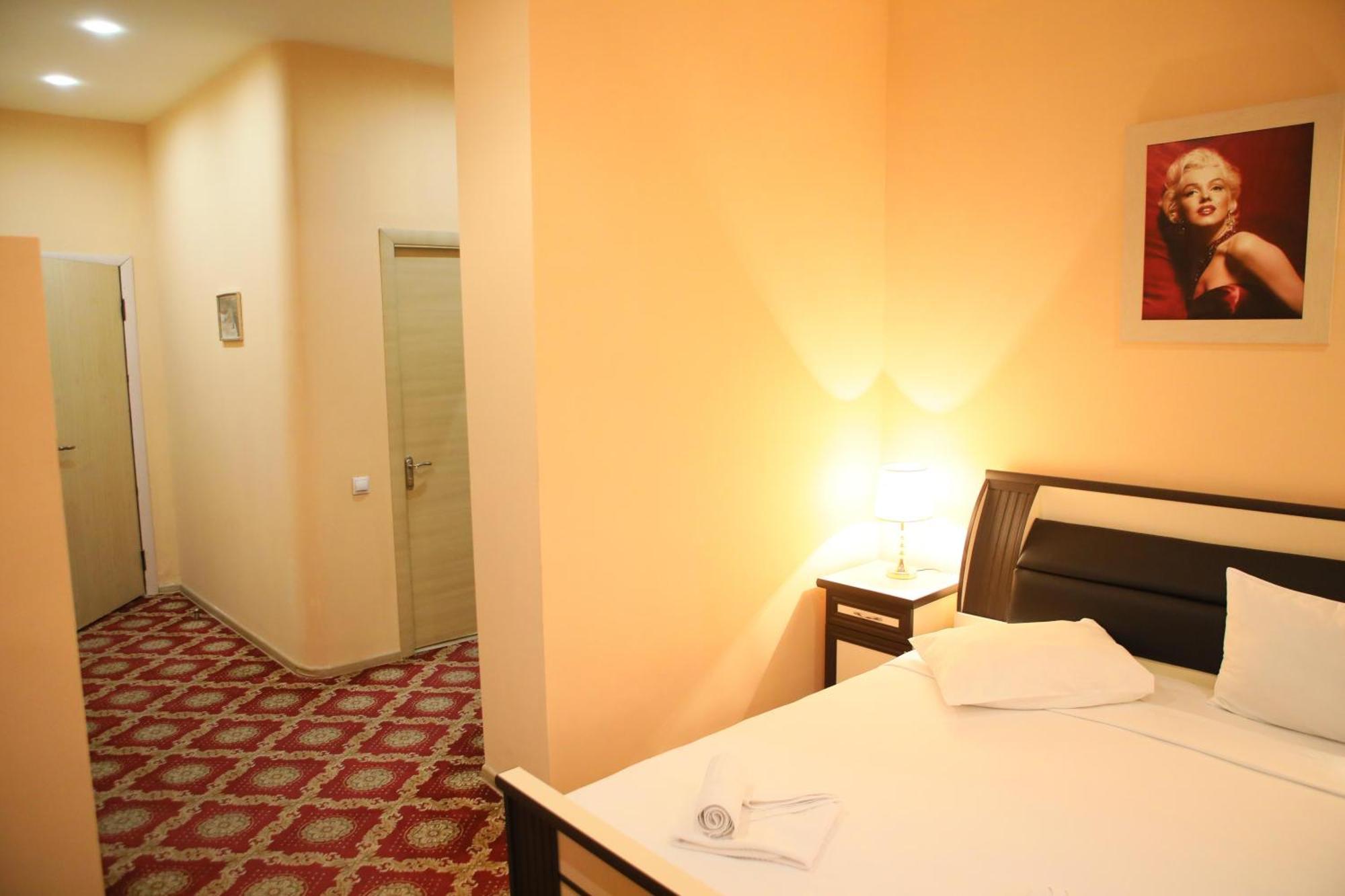 Elko Hotel Jerevan Eksteriør bilde